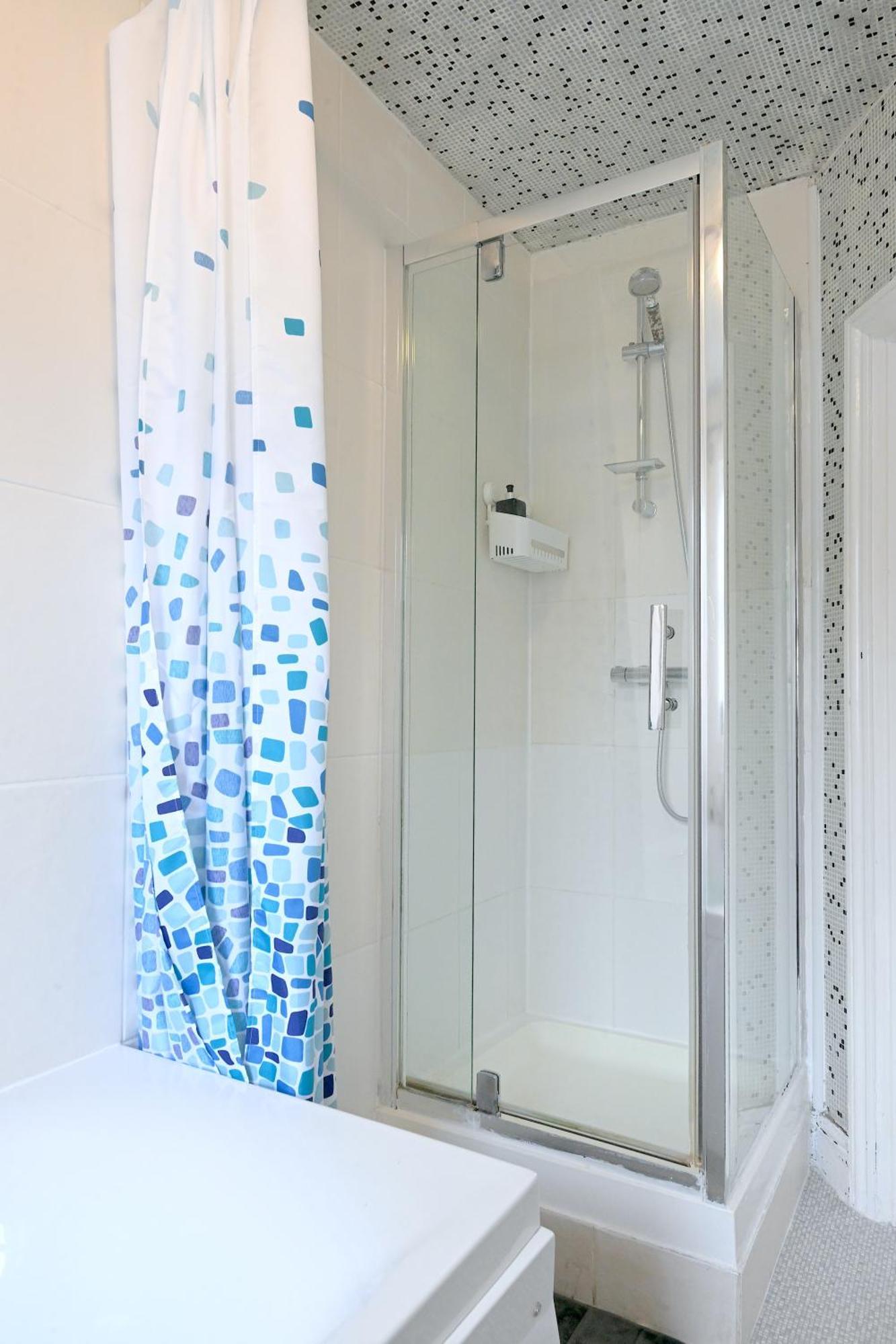 Stunning 3 Bedroom Serviced Flat In North Лондон Екстериор снимка
